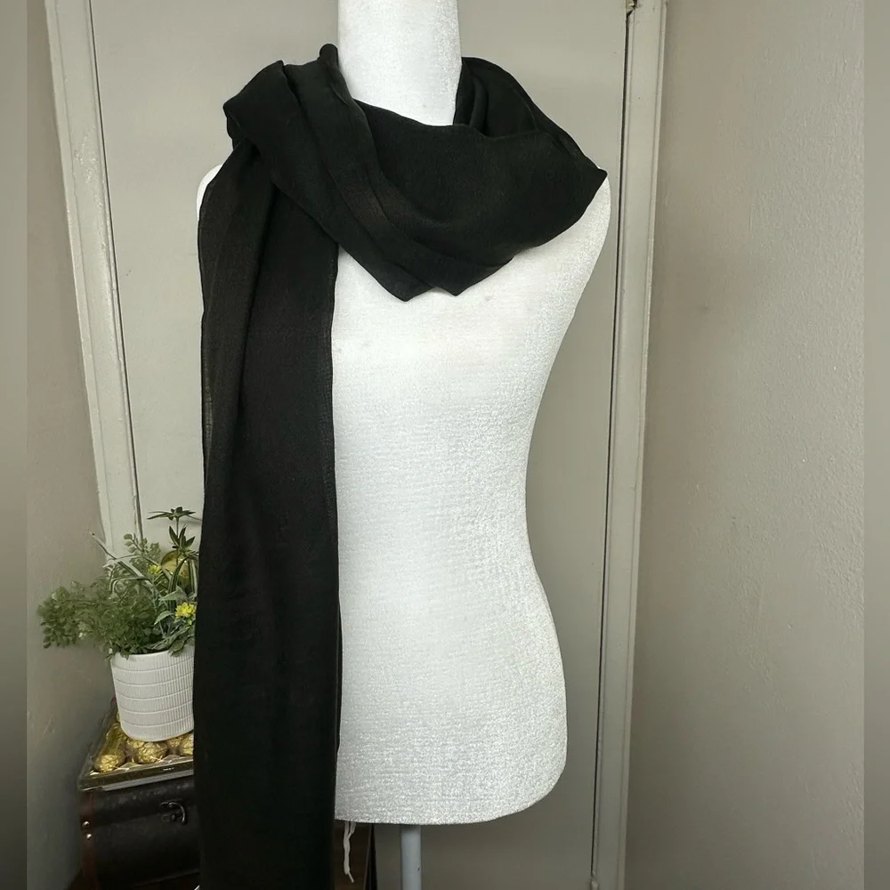 Calvin Klein Classic Black Men's‎ Scarf